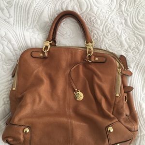 Meet your Posher, Danell